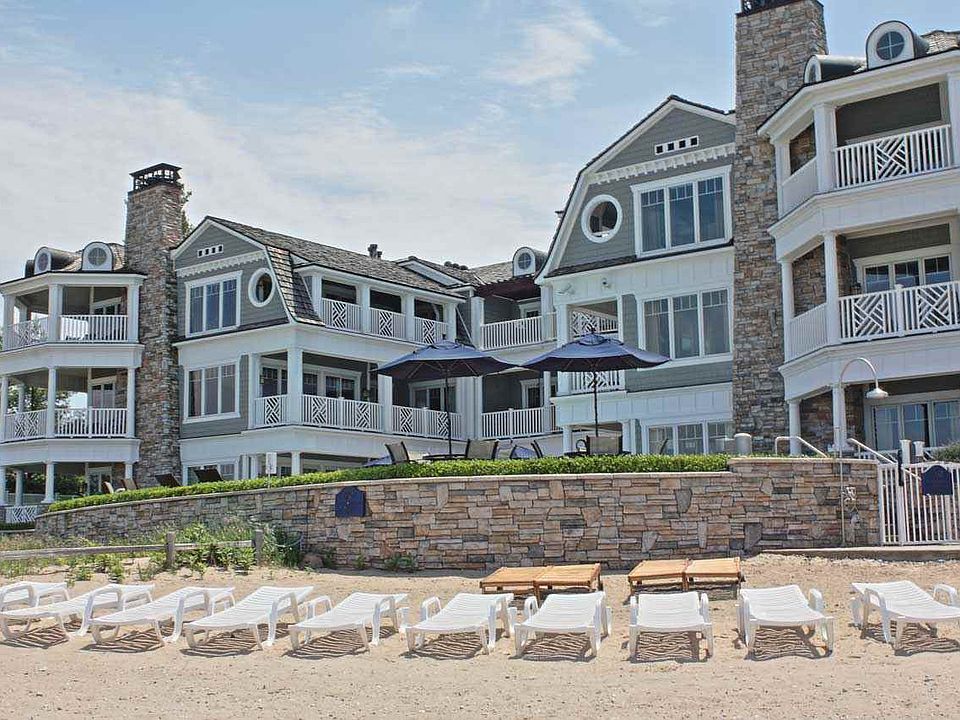 5707 S Lake St 7B, Glen Arbor, MI 49636 Zillow