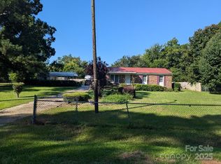 561 Craig Cir, Bennettsville, SC 29512