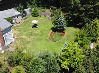 9 Rockville Rd, Broad Brook, CT 06016