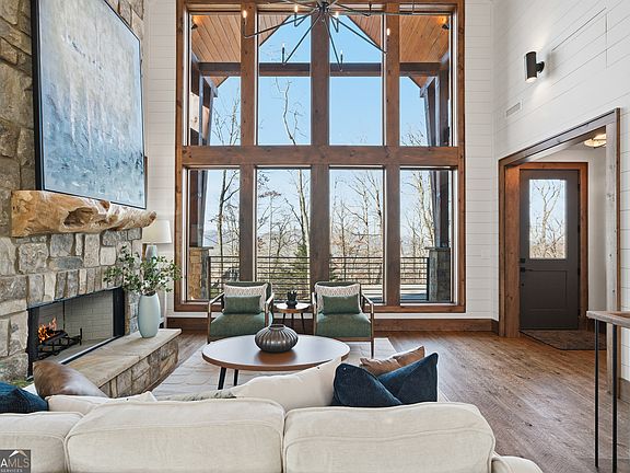 5th image of 4474 Twiggs Rd