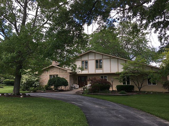 1st image of 316 S Countryside Dr