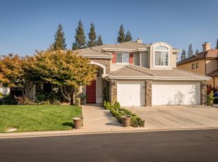 10324 N Pierpont Cir, Fresno, CA