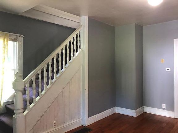 4th image of 58 Meredith St