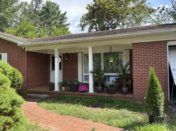 114 Raspberry Rd, Woodlawn, VA 24381