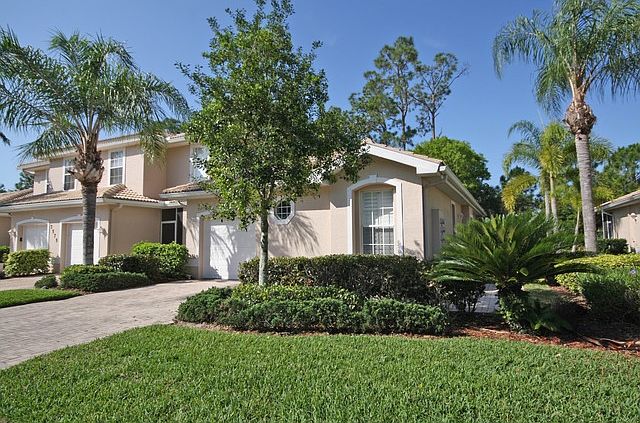 2nd image of 7575 Meadow Lakes Dr