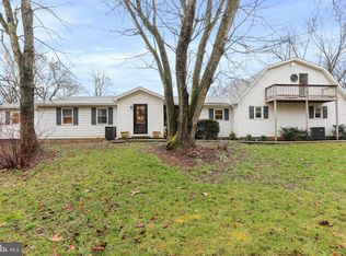 130 Traveller Rd, Falling Waters, WV 25419