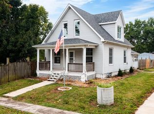 204 S Railroad St, Medora, IL 62063