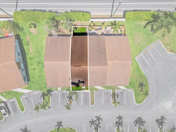 1150 Parkside Green Drive #B, Greenacres, FL 33415