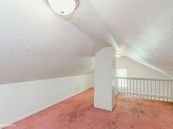 attic bedroom