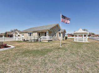 201 NW 1st St, Moore, OK 73160