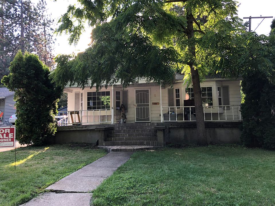 Front porch tree lined st