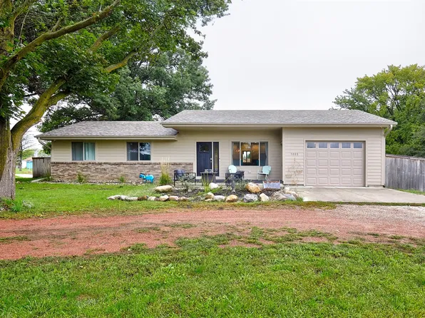1005 Redfield St, Redfield, IA 50233