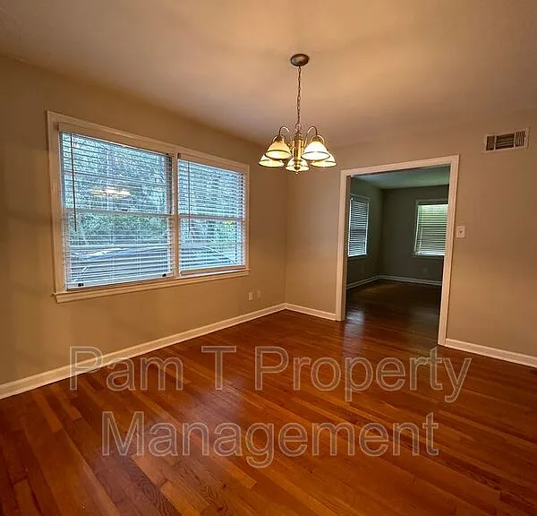 201 Kensington Dr — Photo 26