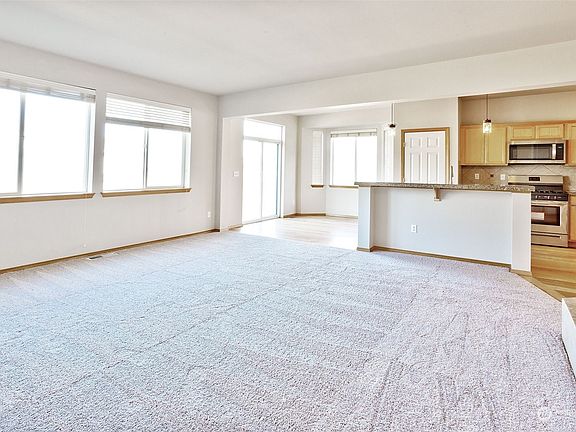 5th image of 5714 76th Avenue NE