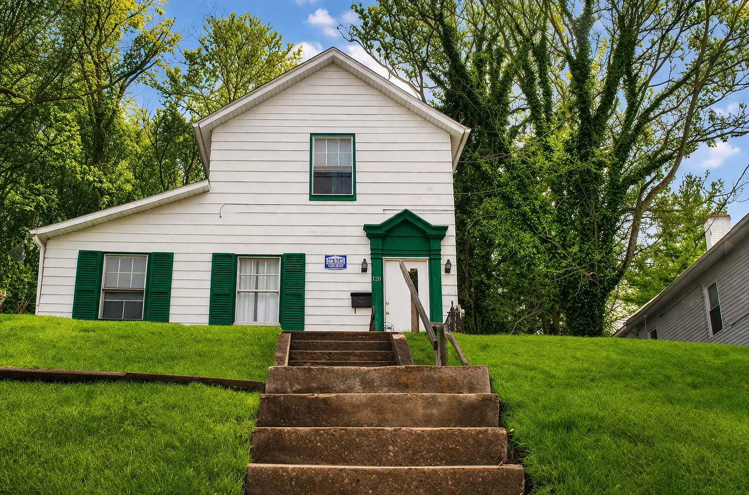 120 North Congress Street - Single House — Photo 1