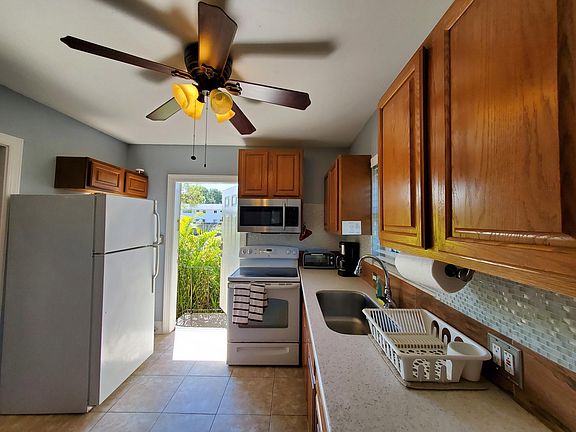 5th image of 2223 Fillmore St #4