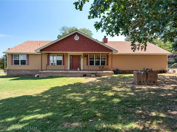 1404-1 Karl St, Pocola, OK 74902