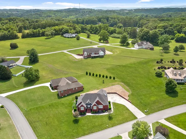 15 Thorncrest Dr, Ringgold, GA 30736