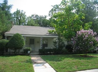 2804 Honeysuckle Ave, Fort Worth, TX 76111