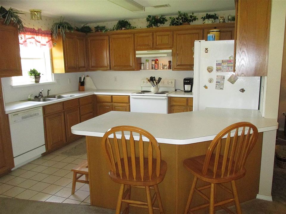 2nd image of 3037 Kande Ln