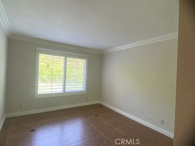 28531 Barbosa — Photo 17