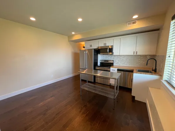 1864 E Sage Hollow Dr, Draper, UT 84020