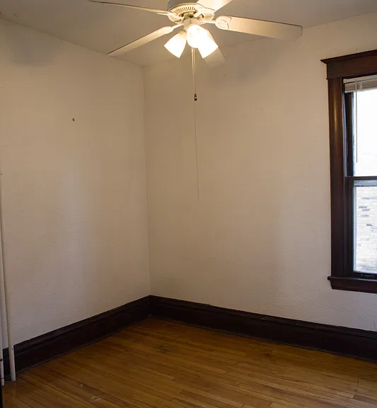 1309 E Hennepin Ave — Photo 12