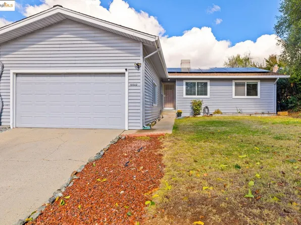 10562 Suzanne Ct, Jamestown, CA 95327