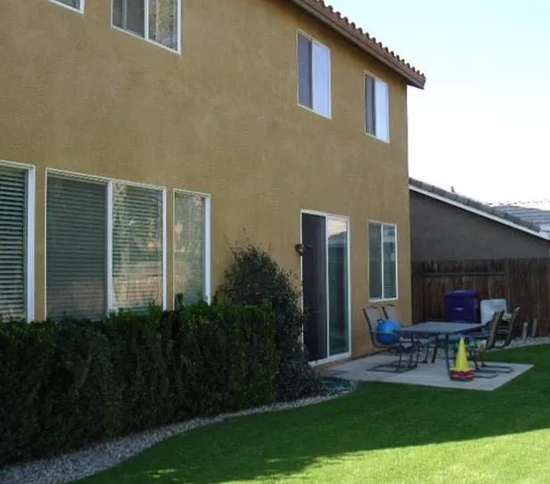 604 Vermillion Dr — Photo 5