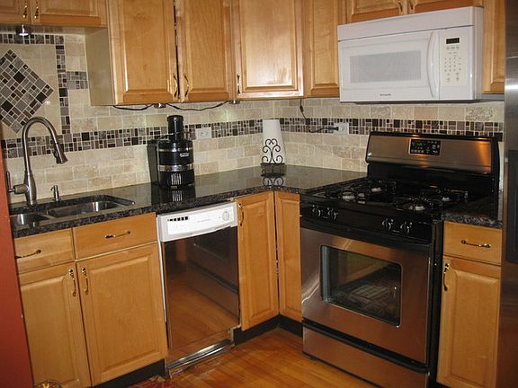 3rd image of 2703 S 59th Ct #3