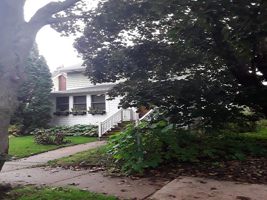 2nd image of 1716 Hague Ave