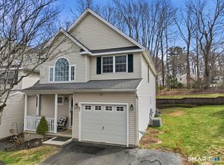 62 Copper Beech Ln #62, Portland, CT 06480