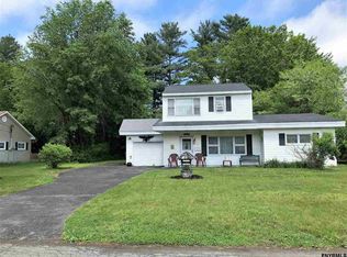 9 Lee Ave, Schenectady, NY 12303