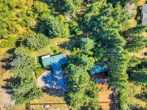 3015 282nd Street E, Spanaway, WA 98387