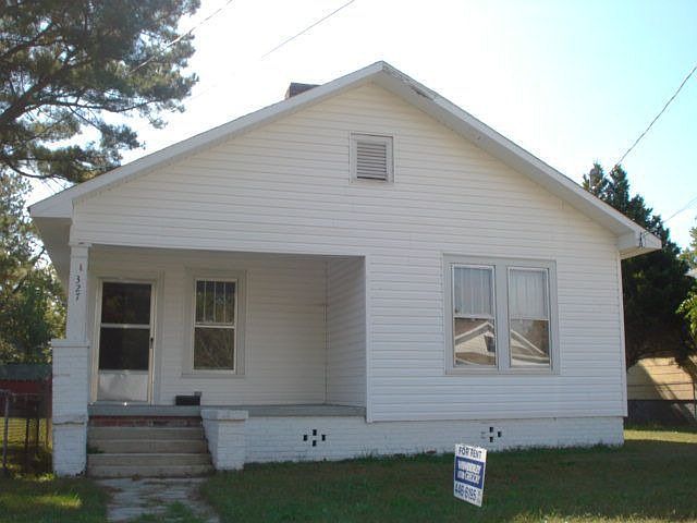 1st image of 327 Henry St