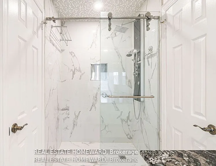 56 Oakwood Ave — Photo 28