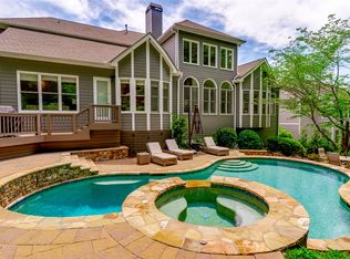 730 Lake Summit Dr NE, Sandy Springs, GA 30342