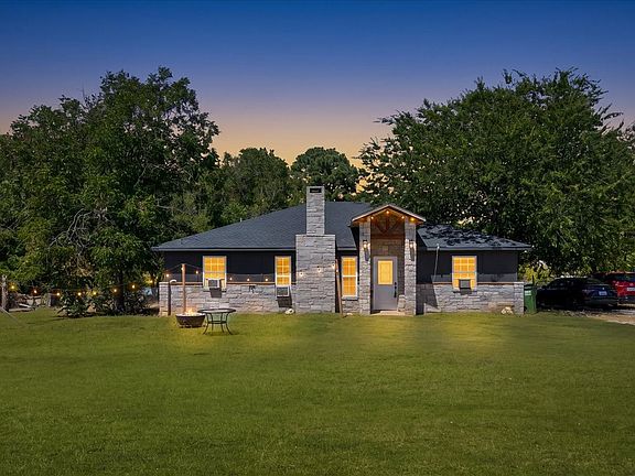 3rd image of 4506 Garden View Dr