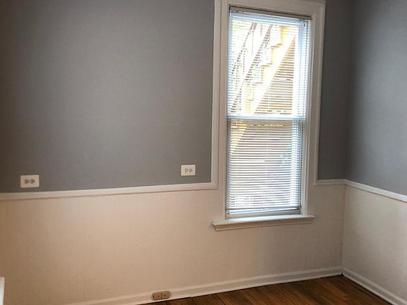 5th image of 1230 N Marion Ct APT 1R