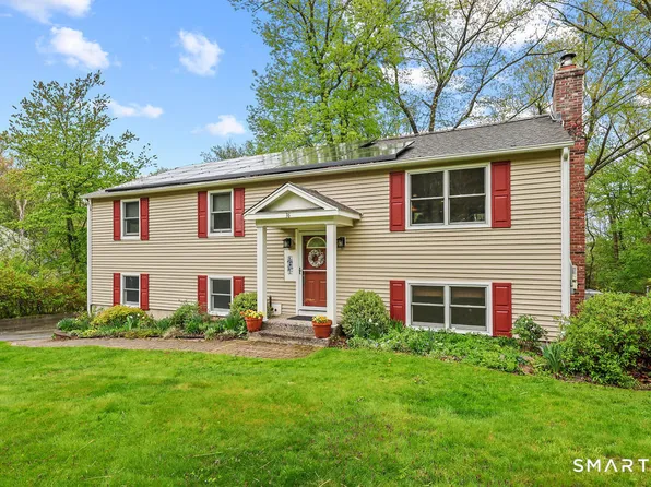 36 Freedom Drive, Canton, CT 06019