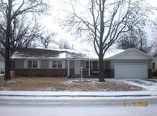 1358 E Woodland St, Springfield, MO 65804