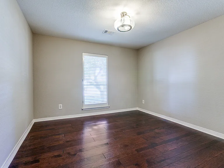 4004 Winter Park Ln — Photo 11