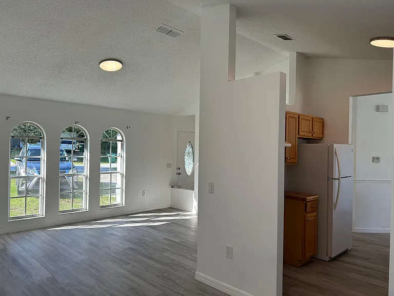2464 Tranquil Ln — Photo 9