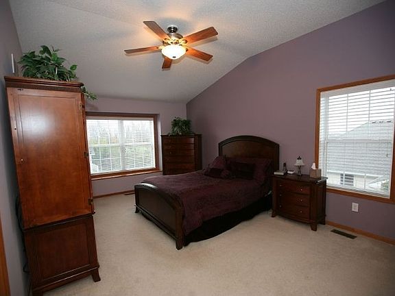 5th image of 10877 Oak Grove Cir Unit D