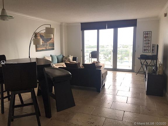 3rd image of 5701 Collins Ave APT 1207