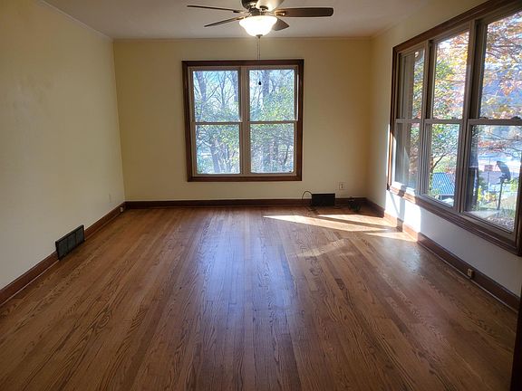 4th image of 102 Witt Dr