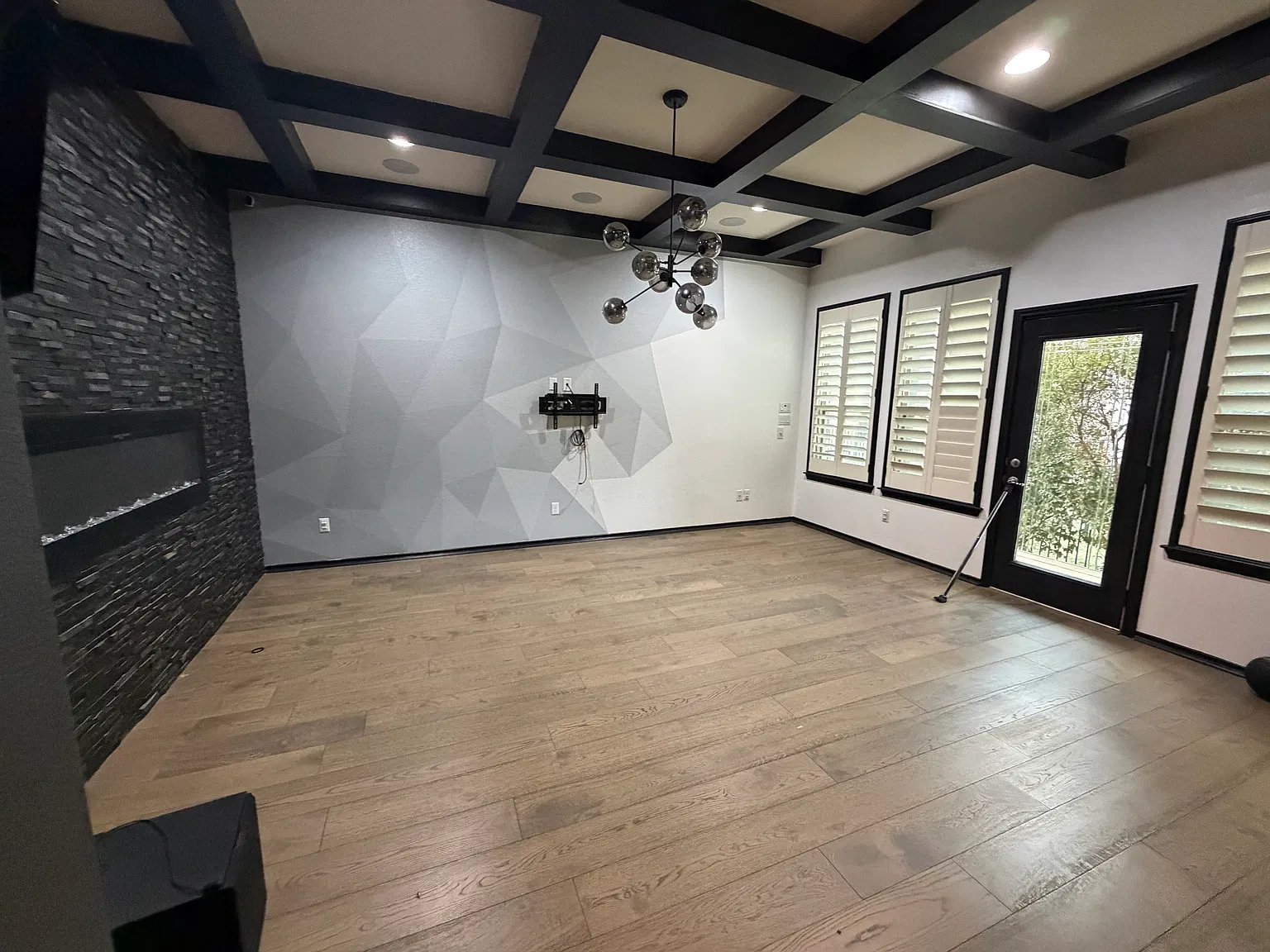 3 bed, 2.5 bath, 1652 sqft, $2,250 — Photo 2