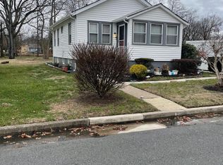 3223 Gladwyn Ave, Pennsauken, NJ 08109