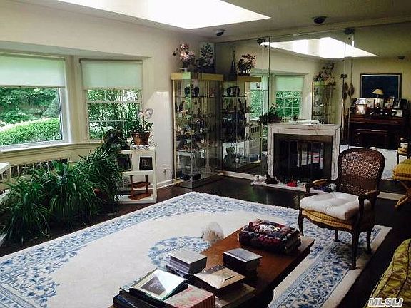 5th image of 90 Birch Ln