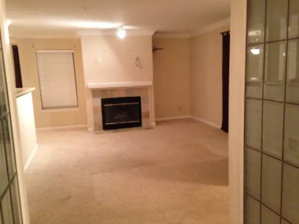 33020 10th Ave SW Unit J201, Federal Way, WA 98023